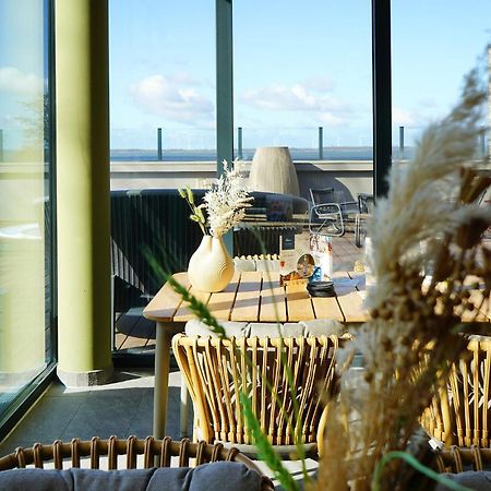 2 Bedroom Beach Front Home In Lembruch-Duemmer See Kültér fotó