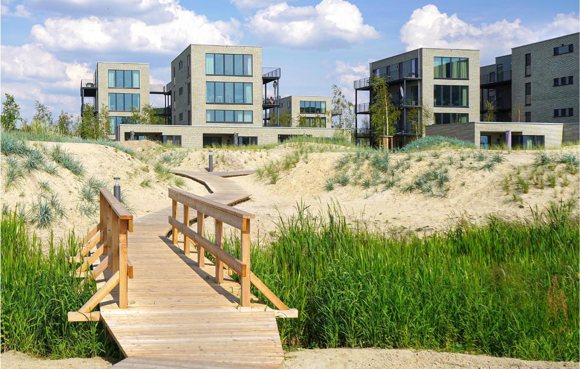 2 Bedroom Beach Front Home In Lembruch-Duemmer See Kültér fotó