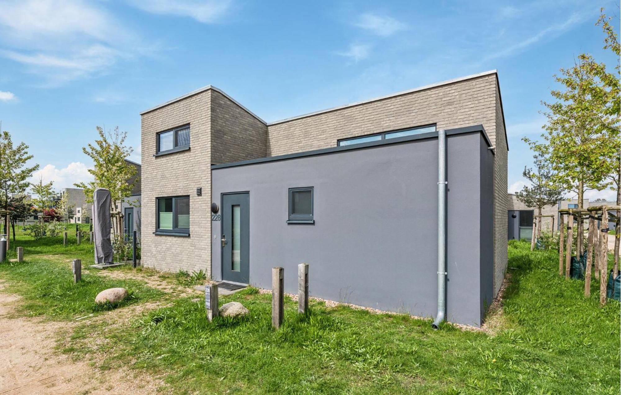 2 Bedroom Beach Front Home In Lembruch-Duemmer See Kültér fotó