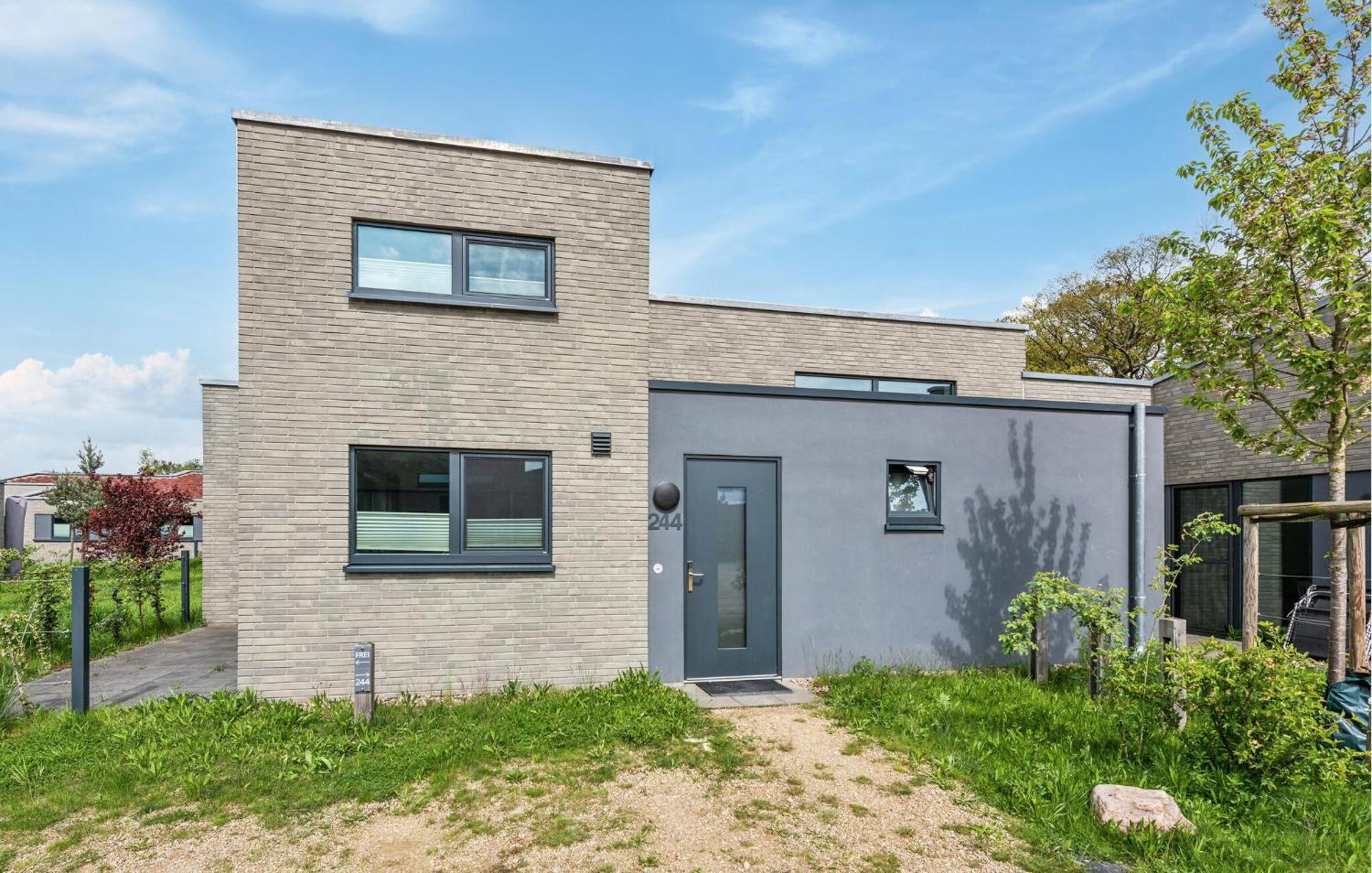 2 Bedroom Beach Front Home In Lembruch-Duemmer See Kültér fotó